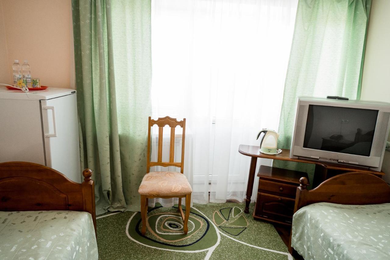 Belovezhskaya Pushcha Hotel ?2 Kamenyuky Dış mekan fotoğraf